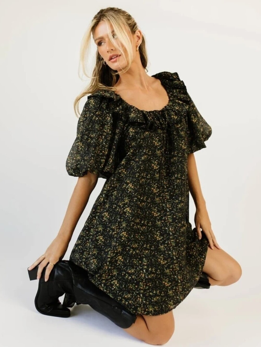 ZOCO. YOU ARE SO GREAT Black Floral Good Luck Puff Sleeve Cotton Mini Dress